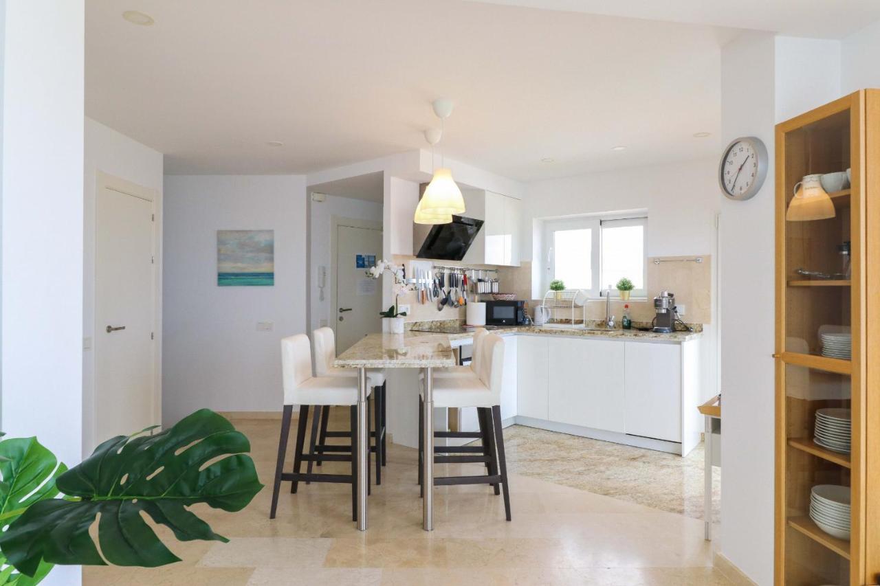 Penthouse With Panoramic Views - Puerto Marina Apartment เบนัลมาเดนา ภายนอก รูปภาพ